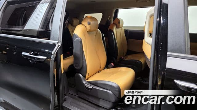 Kia Carnival 2022 — Şəkil 12/20