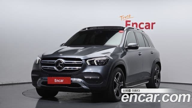 Mercedes-Benz GLE-Class 2022 — Şəkil 9/20