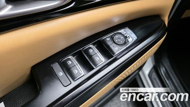 Kia Carnival 2022 — Şəkil 14/20