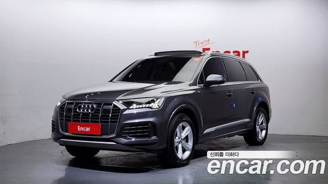 Audi Q7 2020 — ფოტო 9/20