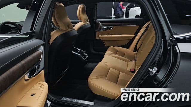 Volvo S90 2024 — фото 12 из 20