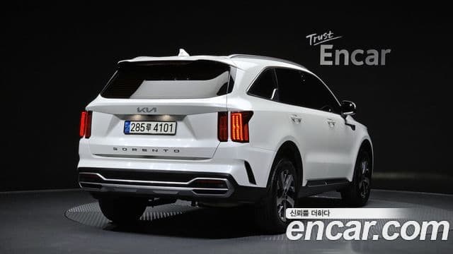 Kia Sorento 2021 — ფოტო 1/20