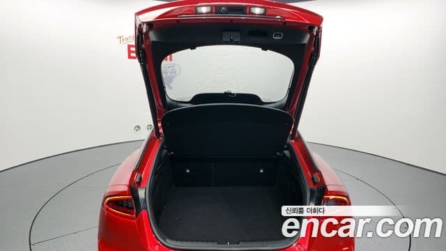 Kia Stinger 2019 — ფოტო 20/20