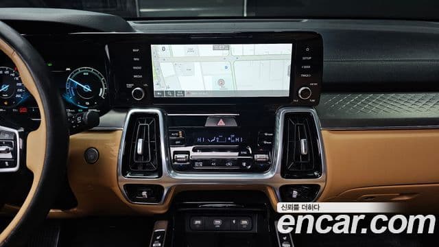 Kia Sorento 2022 — Photo 18/20