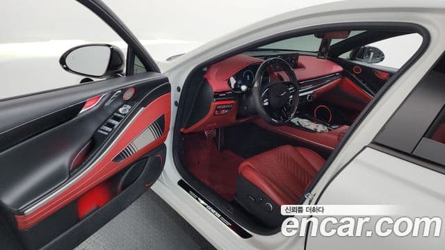 Genesis Electrified G80 2022 — фото 10 из 20