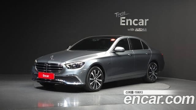 Mercedes-Benz E-Class 2021 — ფოტო 1/20