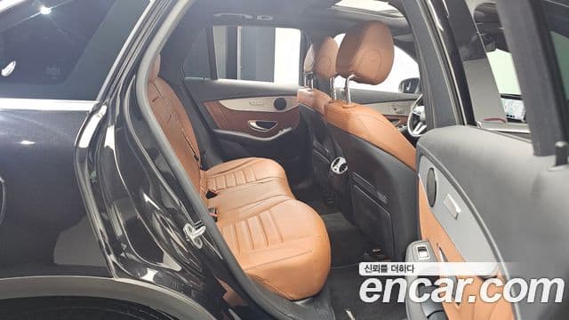 Mercedes-Benz GLC-Class 2022 — ფოტო 12/20