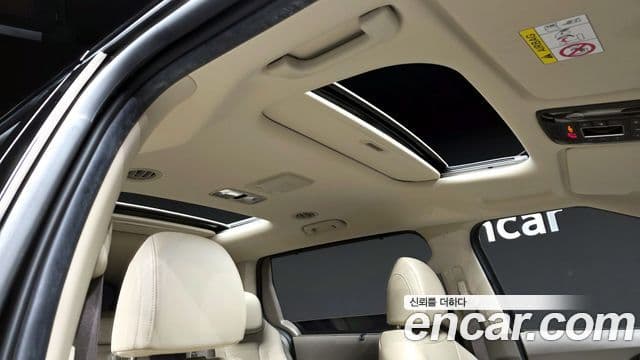 Kia Carnival 2020 — Şəkil 17/20