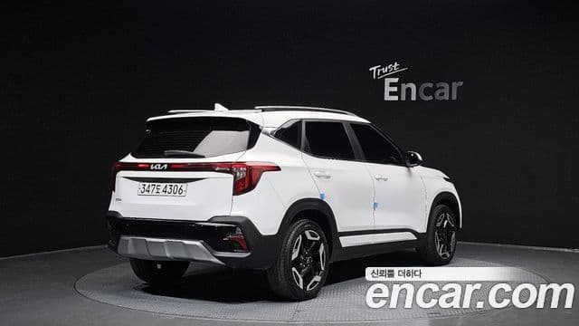 Kia Seltos 2022 — Şəkil 2/20