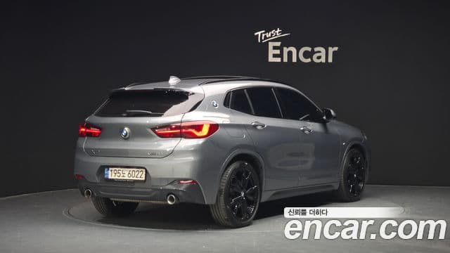 BMW X2 2022 — ფოტო 2/20