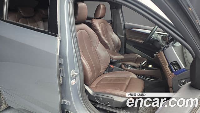 BMW X2 2022 — ფოტო 12/20