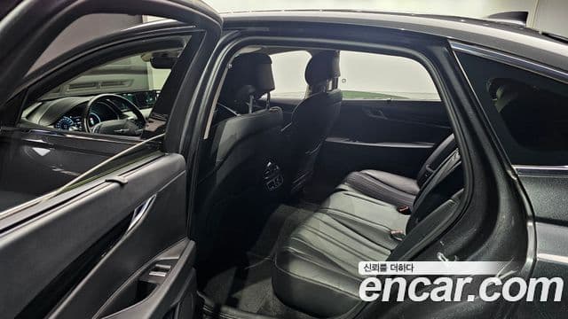 Genesis G80 2021 — Photo 5/20