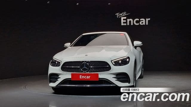 Mercedes-Benz E-Class 2021 — ფოტო 3/20