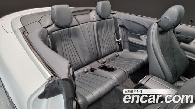 Mercedes-Benz E-Class 2021 — ფოტო 12/20