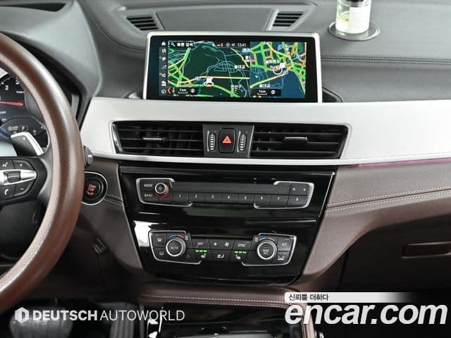 BMW X1 2022 — Photo 12/20