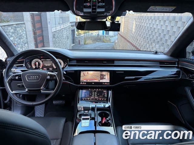 Audi A8 2021 — ფოტო 7/16