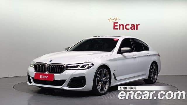 BMW 5 Series 2022 — Photo 1/20