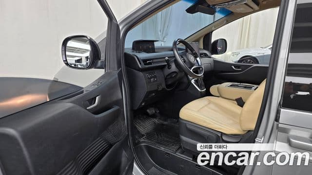 Hyundai Staria 2021 — Şəkil 8/20