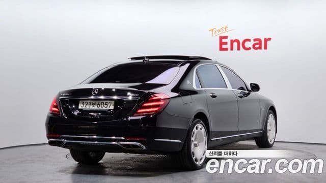 Mercedes-Benz S-Class 2018 — ფოტო 1/20
