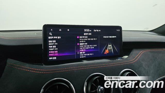 Kia Stinger 2022 — Фото 16/20