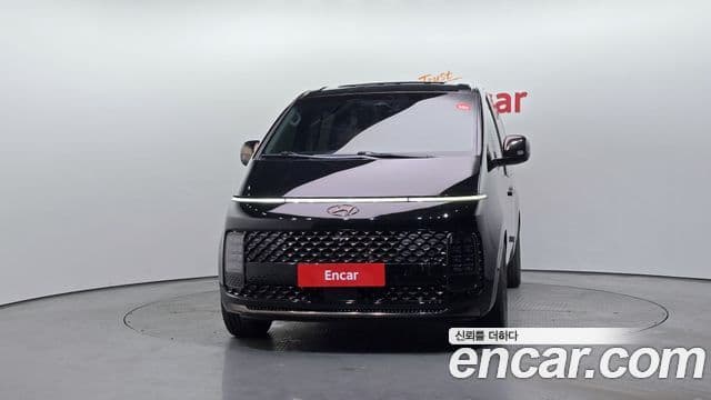 Hyundai Staria 2021 — Şəkil 3/20