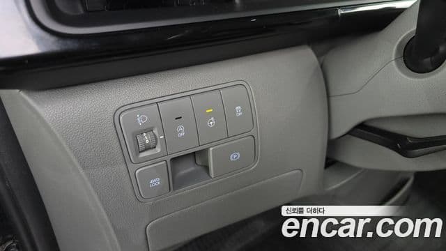Hyundai Staria 2021 — Şəkil 17/20