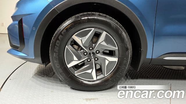 Kia Sorento 2021 — ფოტო 5/20
