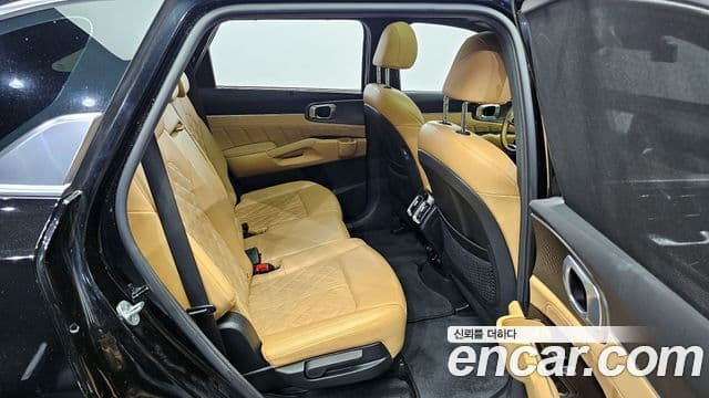 Kia Sorento 2022 — Şəkil 12/20