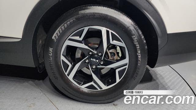 Kia Sportage 2022 — Şəkil 5/20