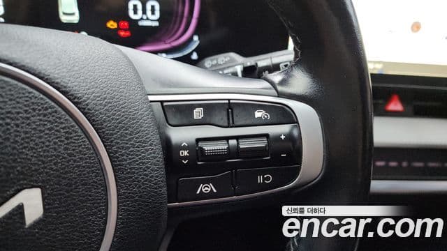 Kia Sportage 2022 — Şəkil 16/20
