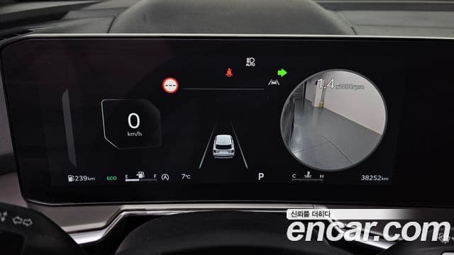 Kia Sorento 2023 — ფოტო 6/20