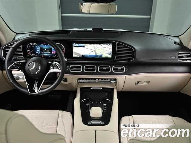 Mercedes-Benz GLE-Class 2025 — ფოტო 10/20