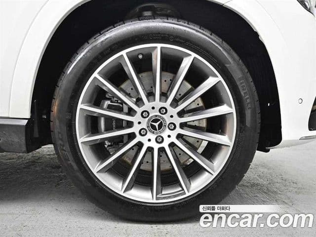 Mercedes-Benz GLE-Class 2025 — фото 4 из 20