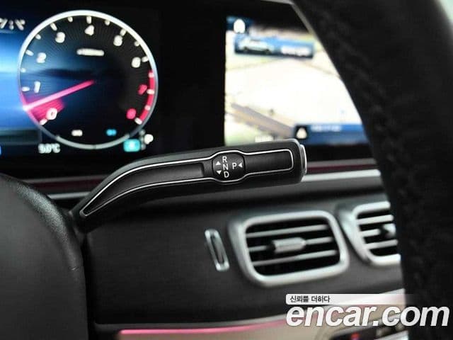 Mercedes-Benz GLE-Class 2025 — фото 8 из 20