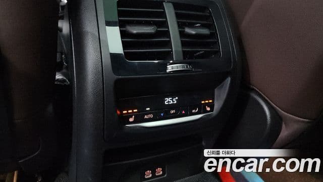 BMW X3 2021 — ფოტო 19/20