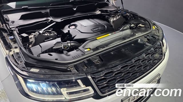 Land Rover Range Rover Sport 2018 — Photo 13/20