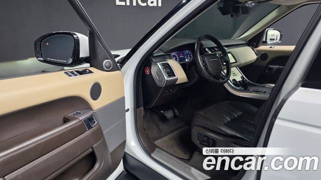 Land Rover Range Rover Sport 2018 — Photo 7/20