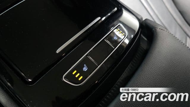 Genesis Electrified G80 2020 — Şəkil 18/20