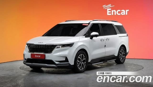 Kia Carnival, 2022