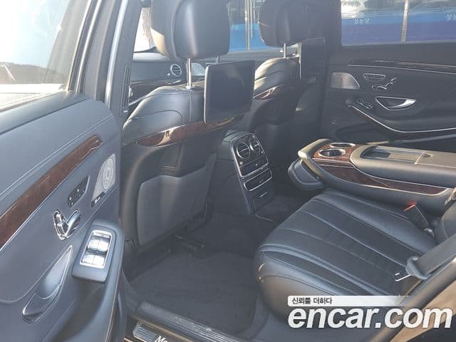 Mercedes-Benz S-Class 2019 — Photo 3/20