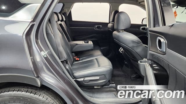 Kia Sorento 2021 — Şəkil 12/20