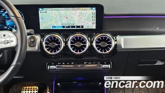 Mercedes-Benz GLB-Class 2022 — Şəkil 14/20