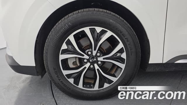 Kia Carnival 2021 — Şəkil 5/20