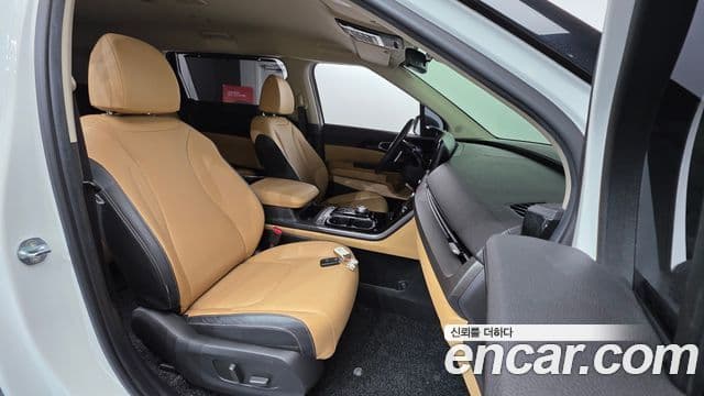 Kia Carnival 2021 — Şəkil 10/20
