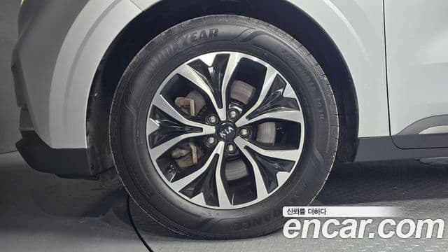 Kia Carnival 2021 — Şəkil 4/20