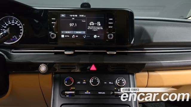 Kia Carnival 2021 — Şəkil 14/20