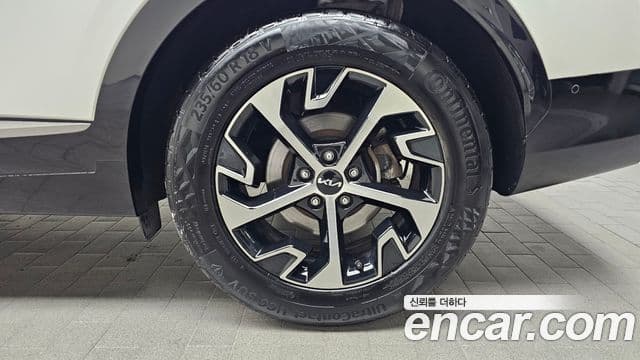 Kia Sportage 2023 — Şəkil 5/20