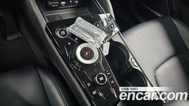 Kia Sportage 2023 — Şəkil 9/20