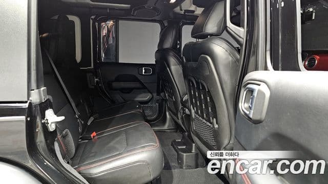 Jeep Wrangler 2018 — Photo 17/20