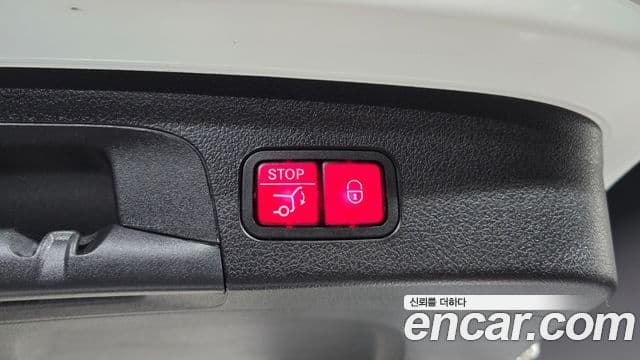 Mercedes-Benz GLE-Class 2020 — Şəkil 18/20